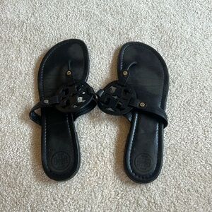 Black Tory Burch size 9 sandals